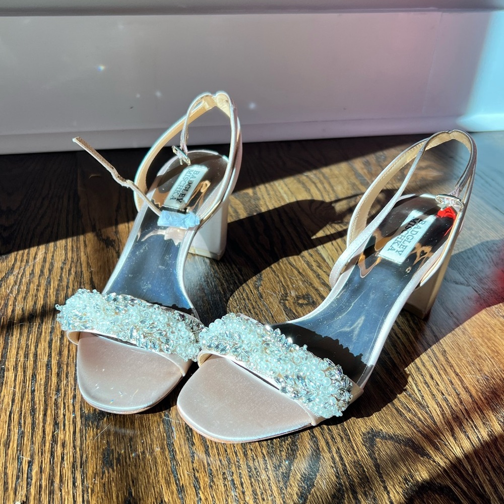 NWT Badgley Mischka Clara Embellished Sandal